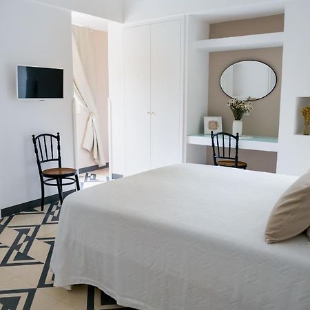 Villa Aurelia Suites And Apartments Локоротондо Екстериор снимка