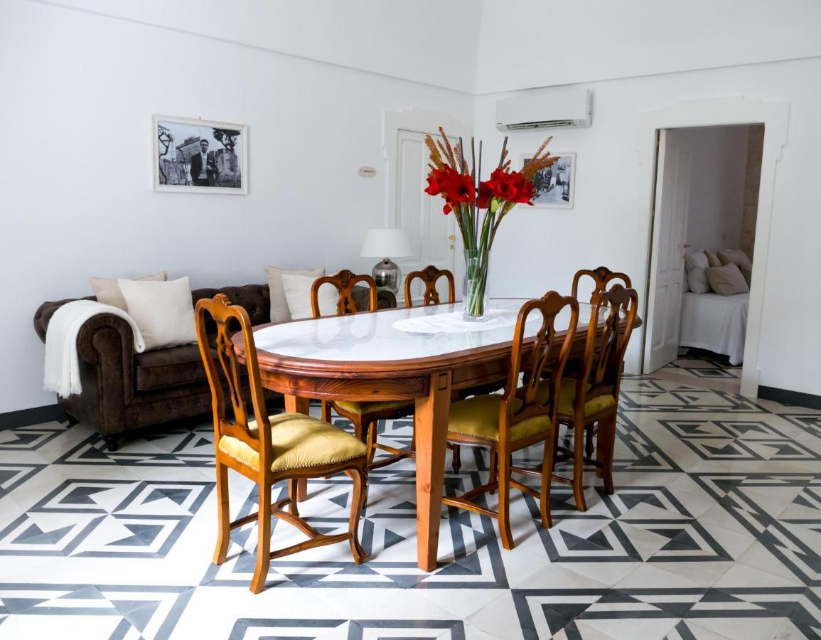 Villa Aurelia Suites And Apartments Локоротондо Екстериор снимка