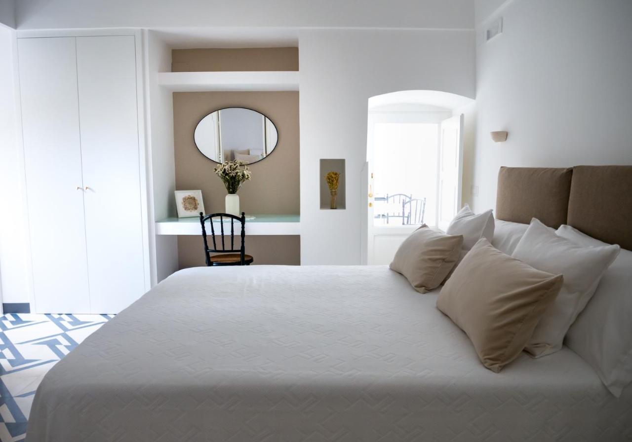 Villa Aurelia Suites And Apartments Локоротондо Екстериор снимка