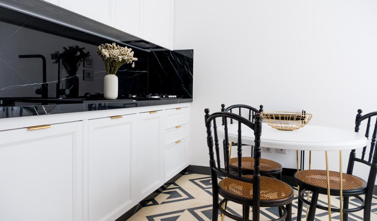 Villa Aurelia Suites And Apartments Локоротондо Екстериор снимка