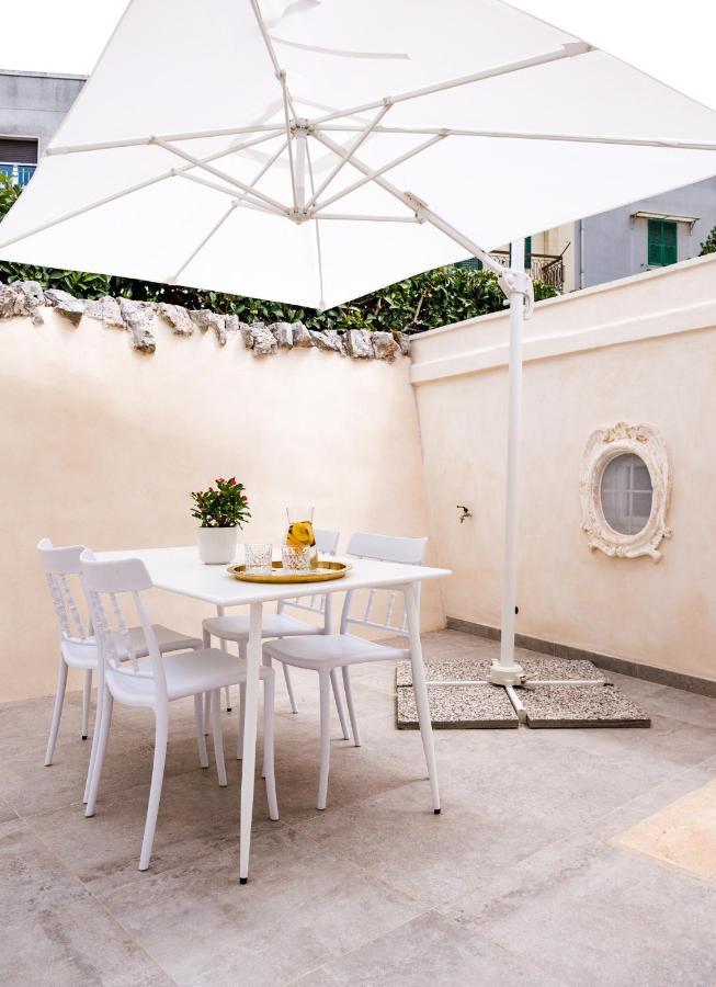 Villa Aurelia Suites And Apartments Локоротондо Екстериор снимка
